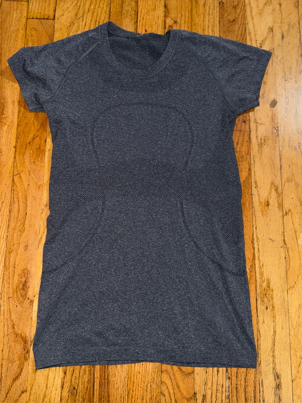 Lululemon Swiftly Tech Short-Sleeve
Shirt 2.0 in Gray